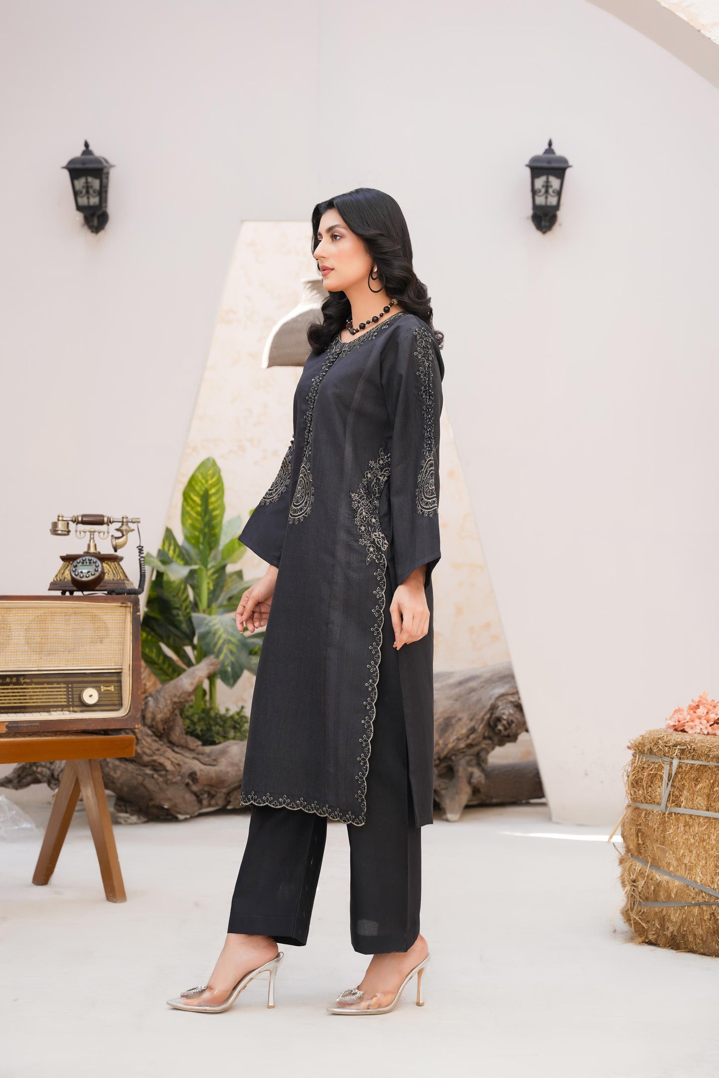 CORAL BLACK-2PC