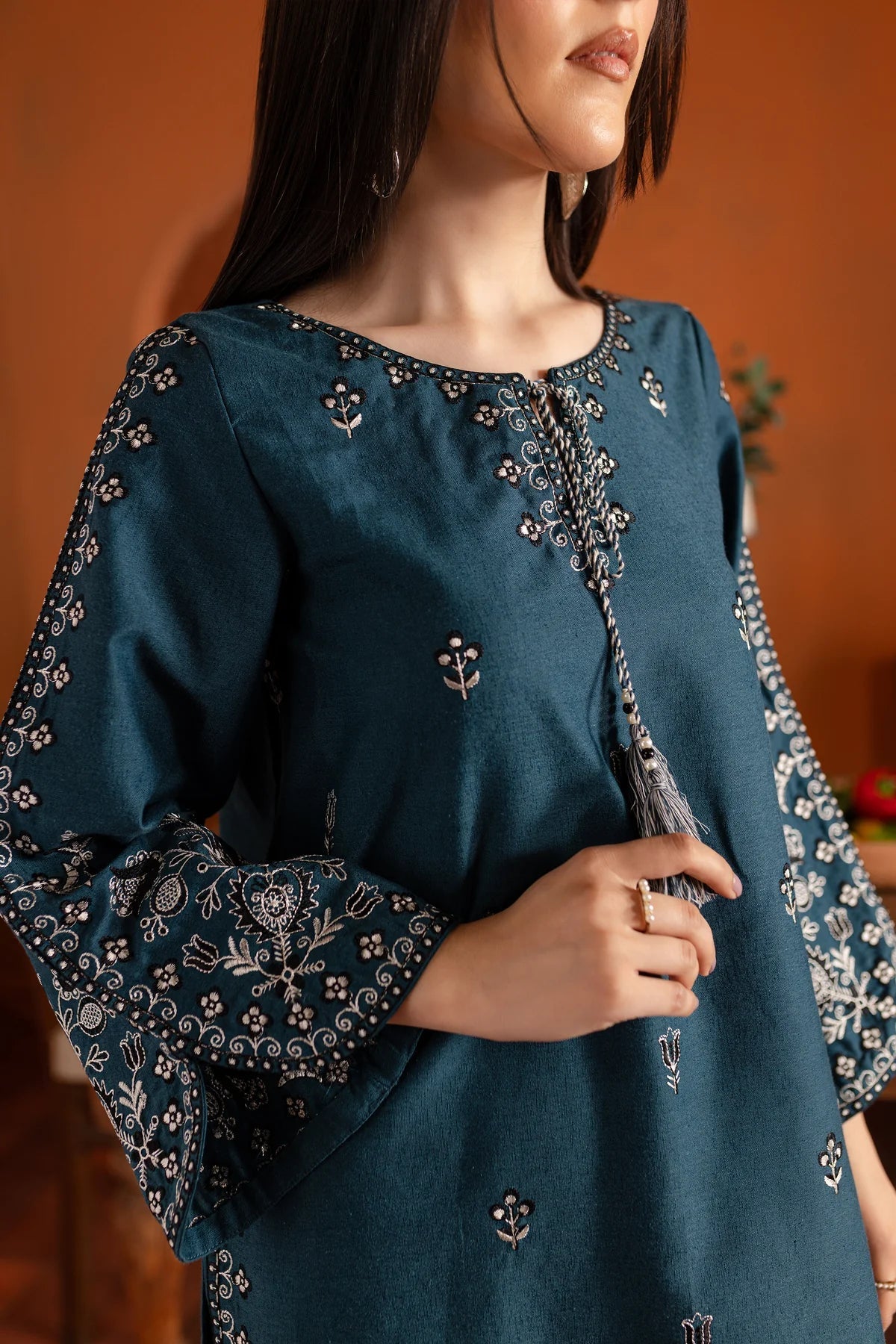 ZINC BEAUTY EMBROIDERED