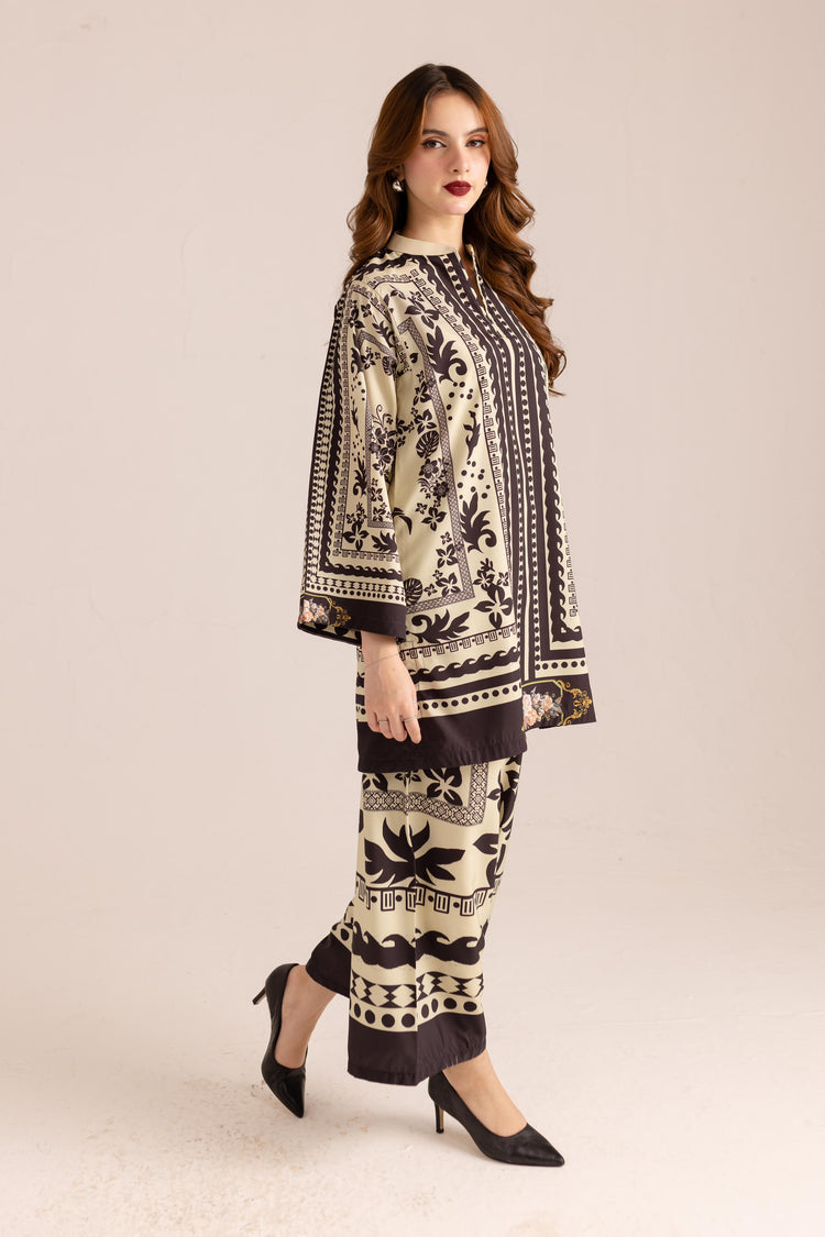 “Elegant Khaddar Two-Piece Suit for Timeless Style”